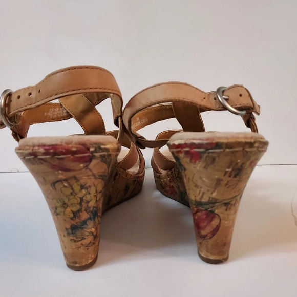 BOC Born Concept Leather Floral Cork Wedge Slingback Sandals in Size 8 - Picture 5 of 11